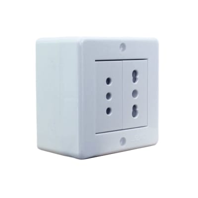 Casquete Toma Corriente Doble 10a+10/16a 250v Ip20 Bla Lexo