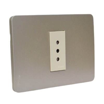 Tomacorriente Simple 10A/250V Orion Horizon Gold Schneider1