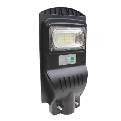 Luminaria Solar Focus-1 50w 420lm 6000k C/Remoto