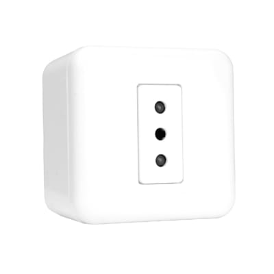 Casquete Blanco Tomacorriente Simple 10A 250V Genesis