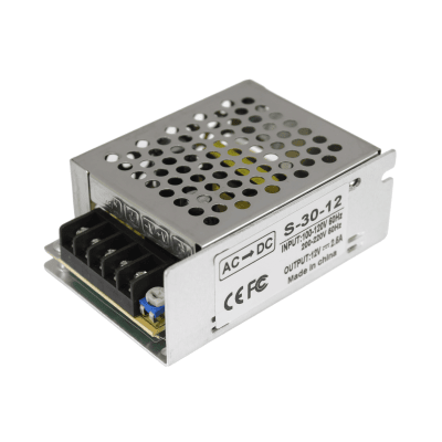 Fuente de poder 30W Input 120V 60Hz Output 12V 2.5A