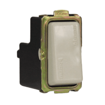 MOD. 9/24 16A 250V Magic 5003