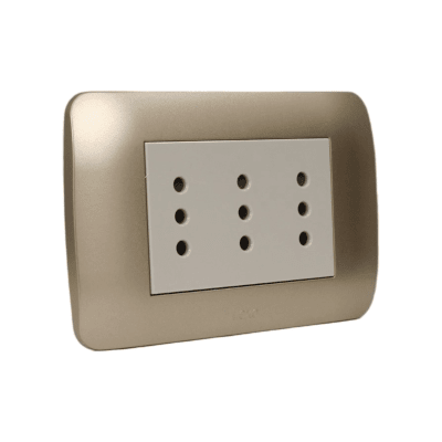Toma Triple Compacto 10A 250V Beige / Titanio LEXO