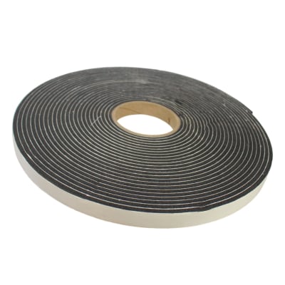 Espuma Pvc Adhesiva Negra 4.8x25mm x15mts