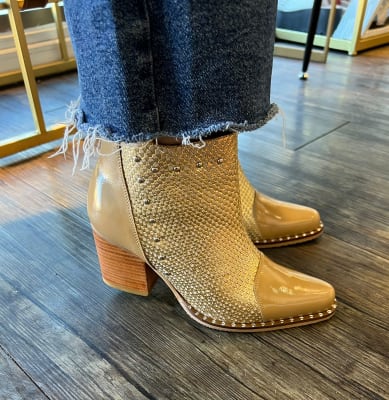 botin cuero
