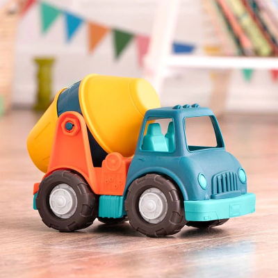 BA BATTAT TOY CEMENT TRUCK 10013