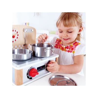 JUEGO DE COCINA Y PARILLA 2 EN 1 DE MADERA HAPE