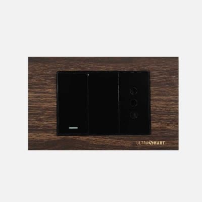 Interruptor Simple 9/12 + Tomacorriente Simple  UltraSmart  Wood 1