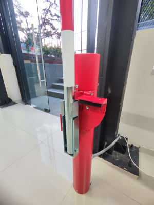 Barrera Vehicular Estacionamiento 5