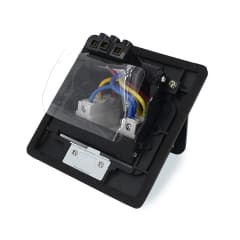 tomacorriente doble emergente resistente multifuncional 4