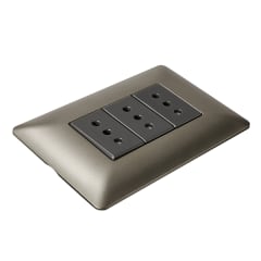 Tomacorriente Triple 10A STANFORD Café 4