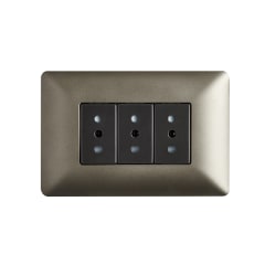 Tomacorriente Triple 10A STANFORD Café 0