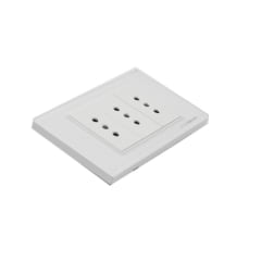 Tomacorriente Muro 3 Módulos Línea Crystal 5