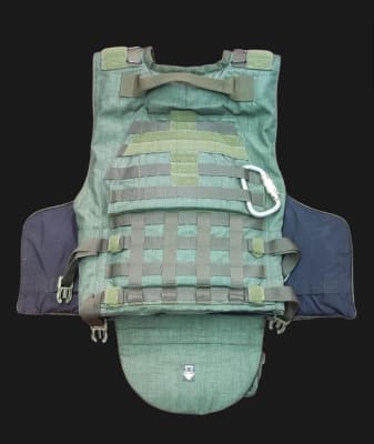 FORT DEFENDER  EMERAL (USADO)