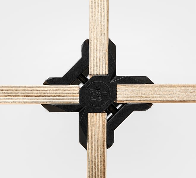 Conector PlayWood en 