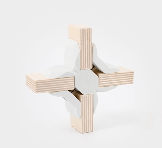 Conector PlayWood en 