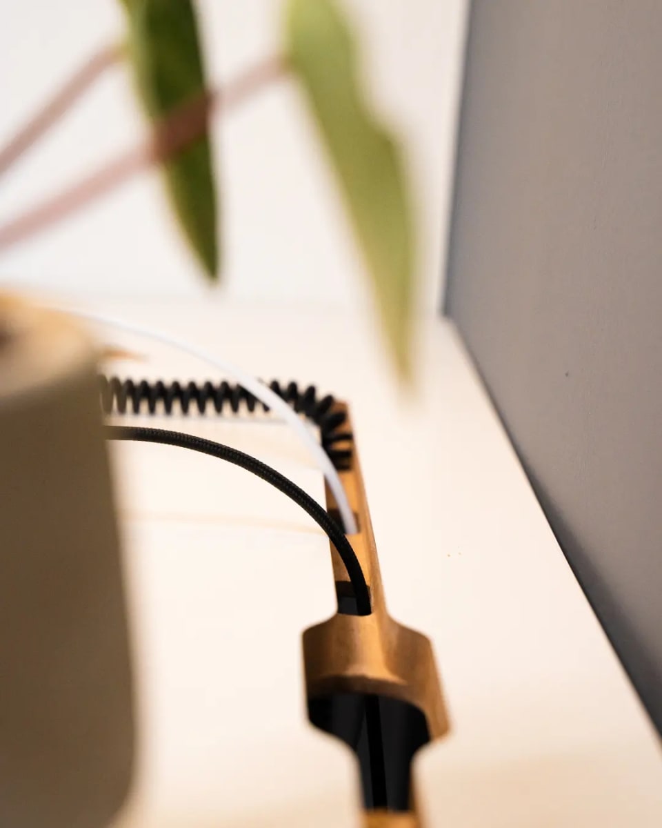 Escritorio Karya Tab. Blanco 1.00x0.54mts3