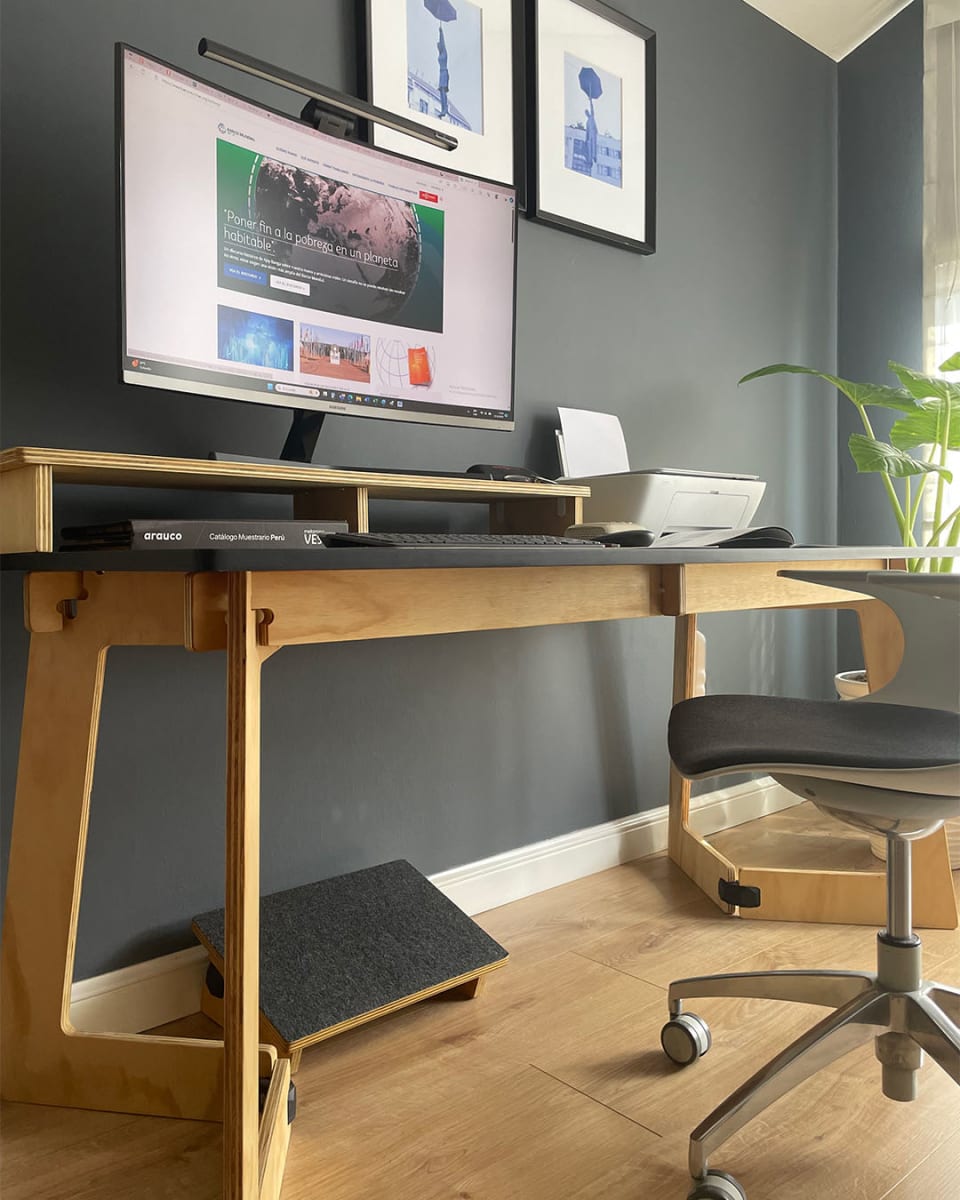 Escritorio Karya Tab. Negro 1.60x0.70mts4