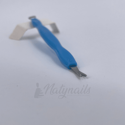 REPUJADOR TRIANGULO COD.2851