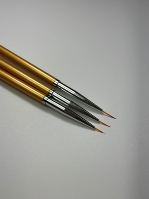 SET PINCELES DORADOS 3PCS