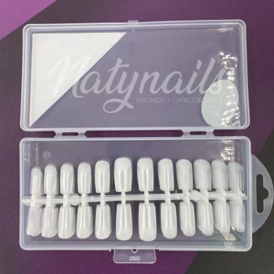 SOFT GEL O PRESS ON CUADRADO TRANSPARENTE 240 PCS3