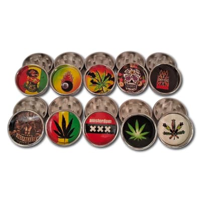 Moledor Mini Con Diseños Surtidos 2 Partes 30mm1