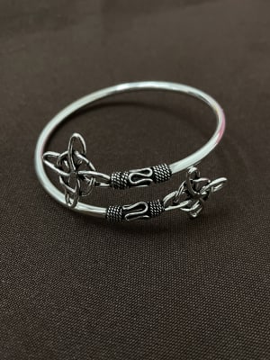 Pulsera esclava de nudo de bruja plata 9251