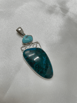 Colgante de Piedra Natural Verde con Turquesa1