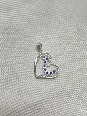 Colgante corazon con micro cricones H1