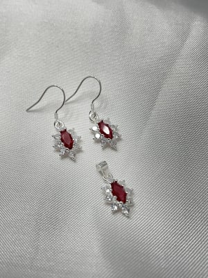 CONJUNTO LADY CIRCON/FUCSIA SIN CADENA1