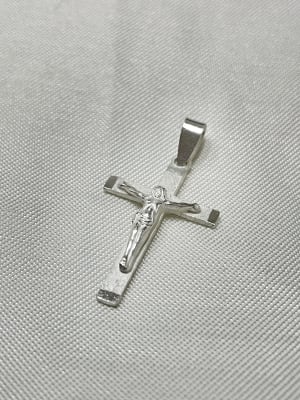 COLGANTE CRUZ/CRISTO SATINADO plata 9251