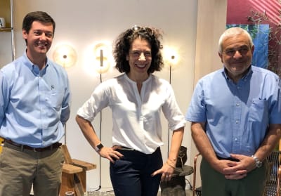 Alice Black: Visita Ilustre