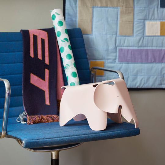 Eames Elephant Pequeño9