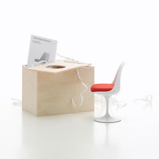 MINIATURE TULIP, Saarinen, 1956 2