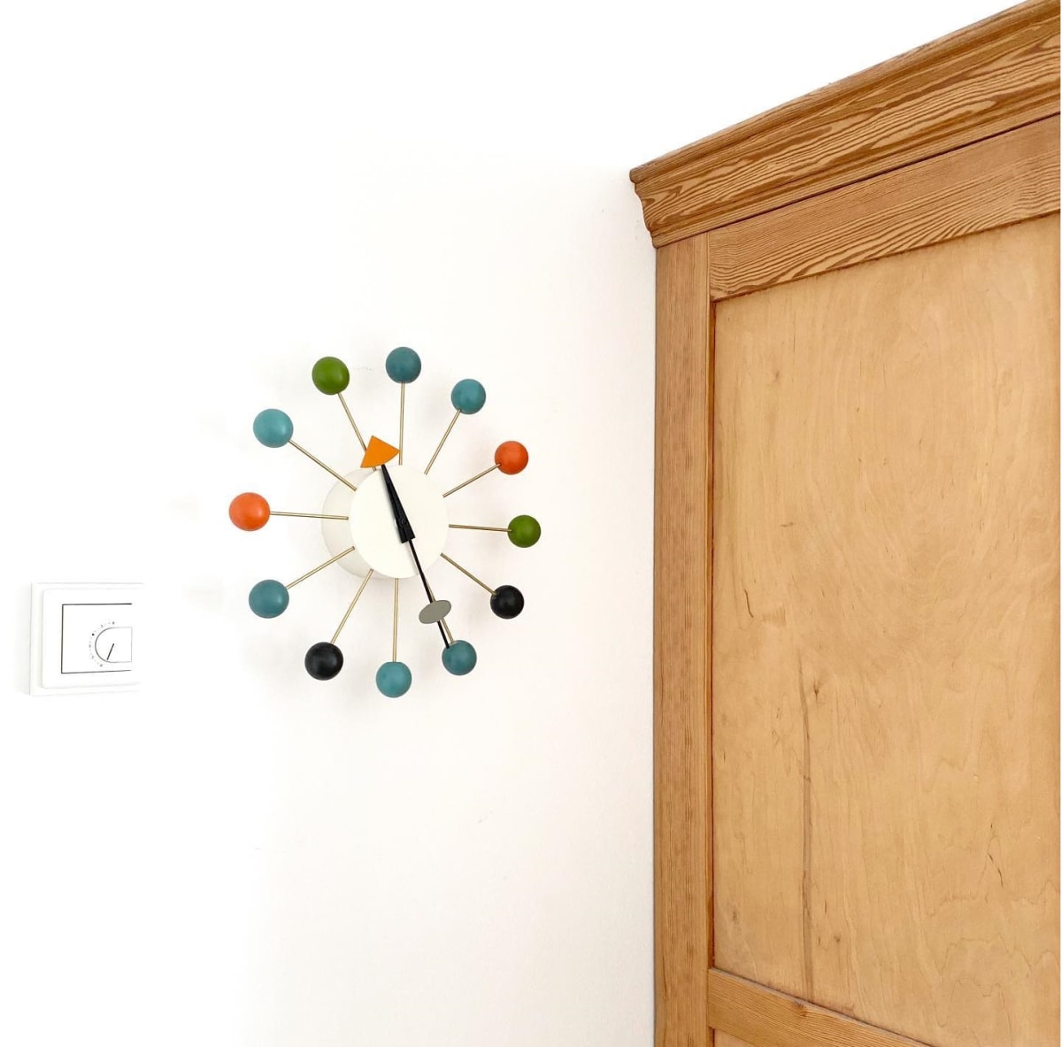 Reloj BallClock Multicolor4