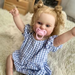 Bebe Reborn Lara de 60 cm