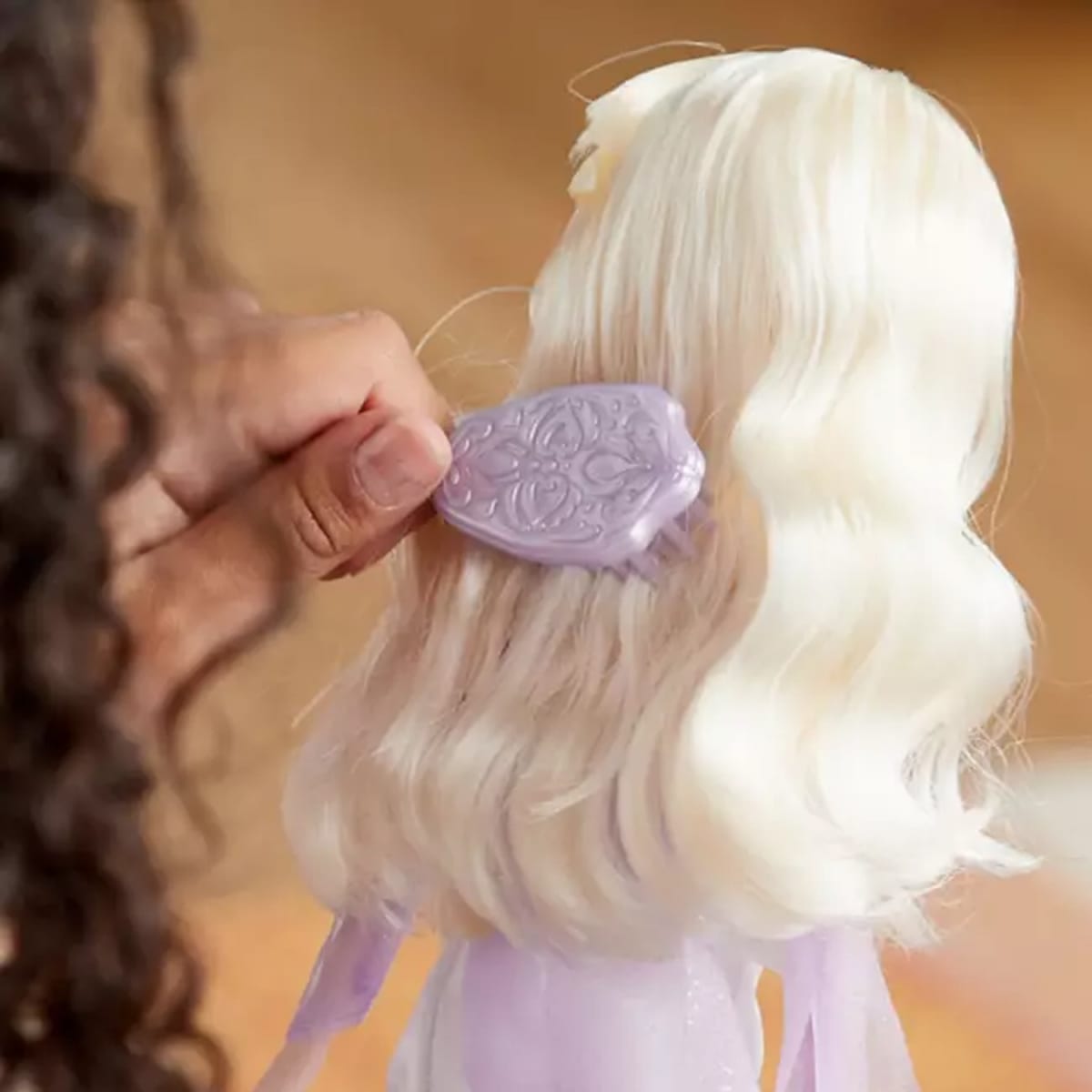 Muñeca Princesa Elsa 28 cm4