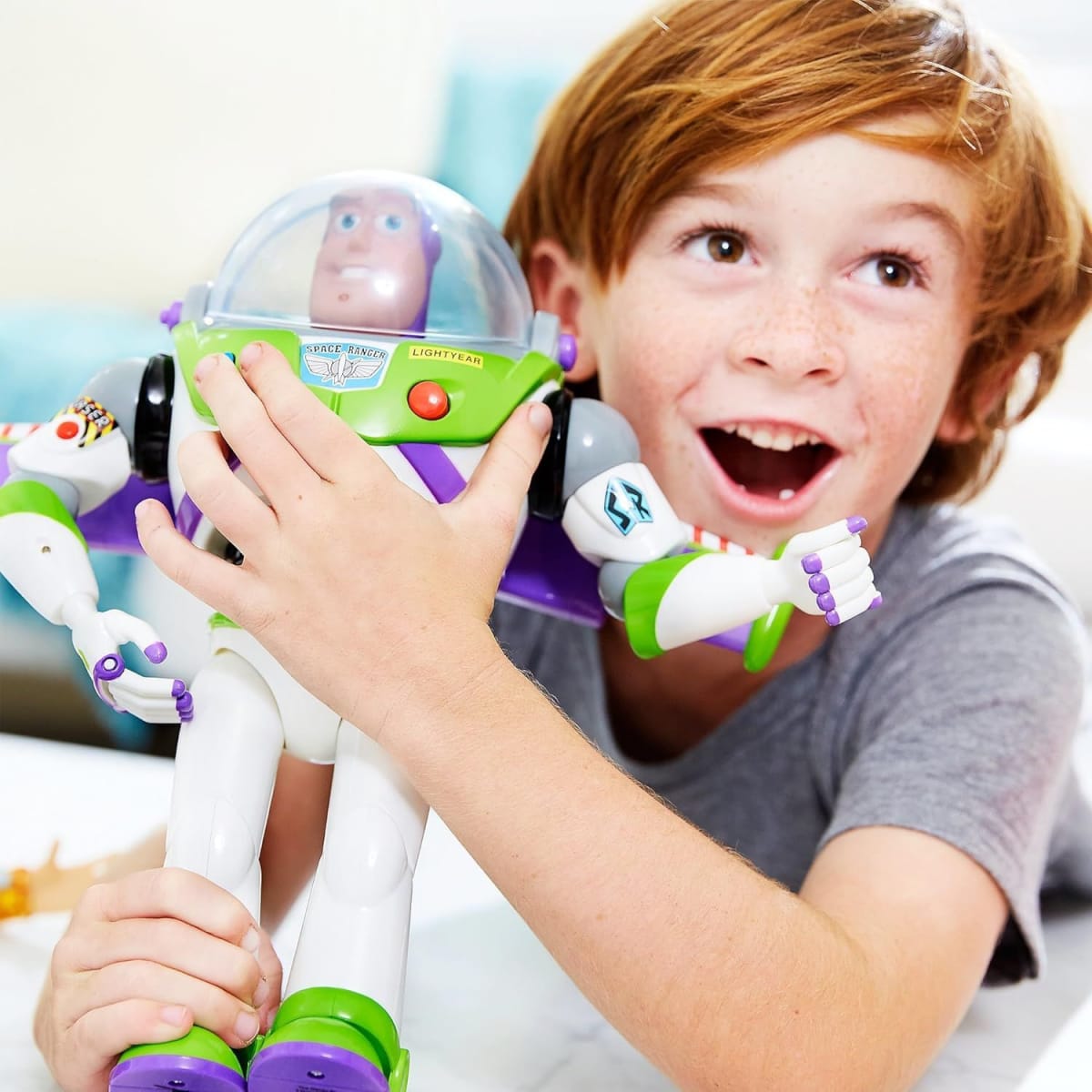 Muñeco Buzz Lightyear Interactivo Toy Story 3