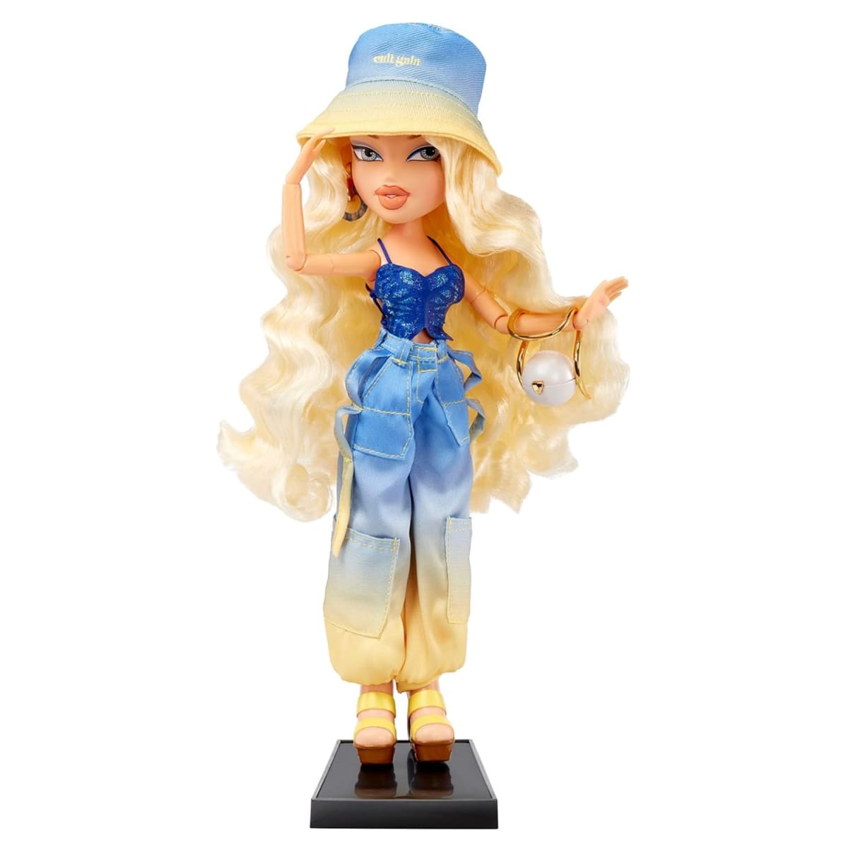 Muñeca Bratz x Cult Gaia Cloe  Edición Especial Diseñador3