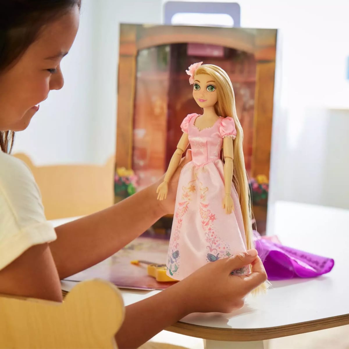 Muñeca Rapunzel Story con Accesorios3