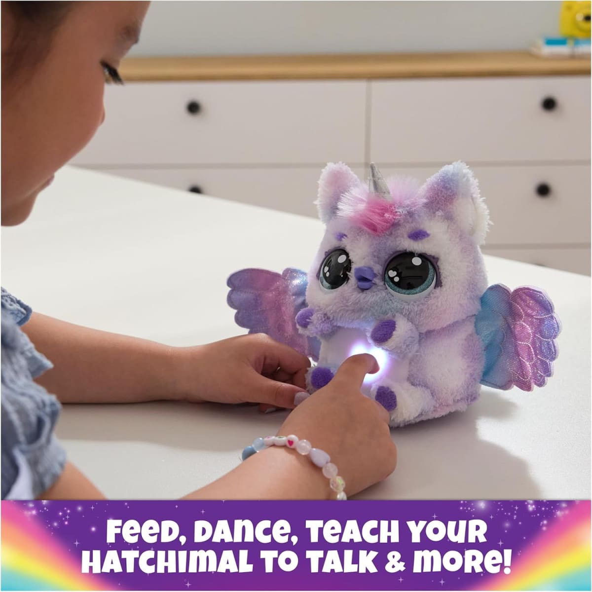 Muñeco Interactivo Sorpresa Hatchimals Pufficorn + 100 Sonidos y Reacciones4