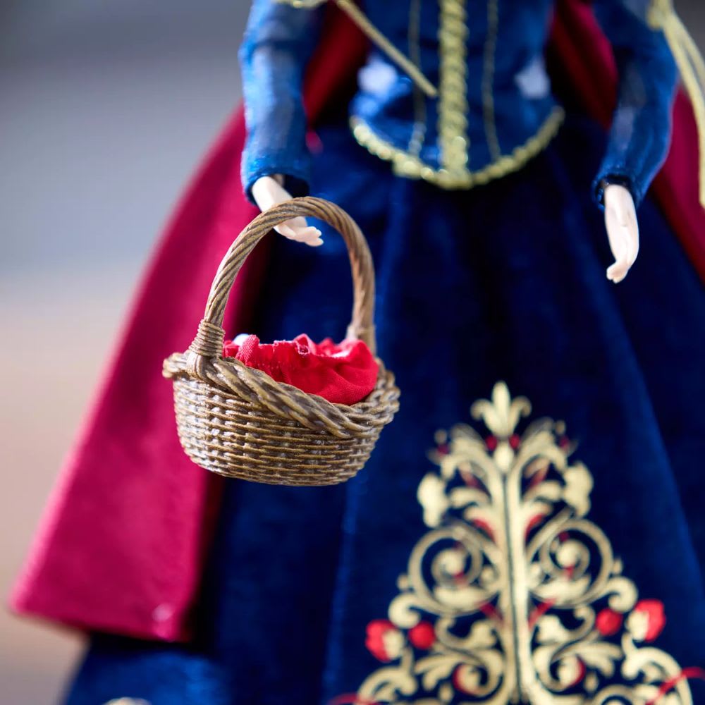 Muñeca Blanca Nieves de Colección 2025 Edición Limitada4