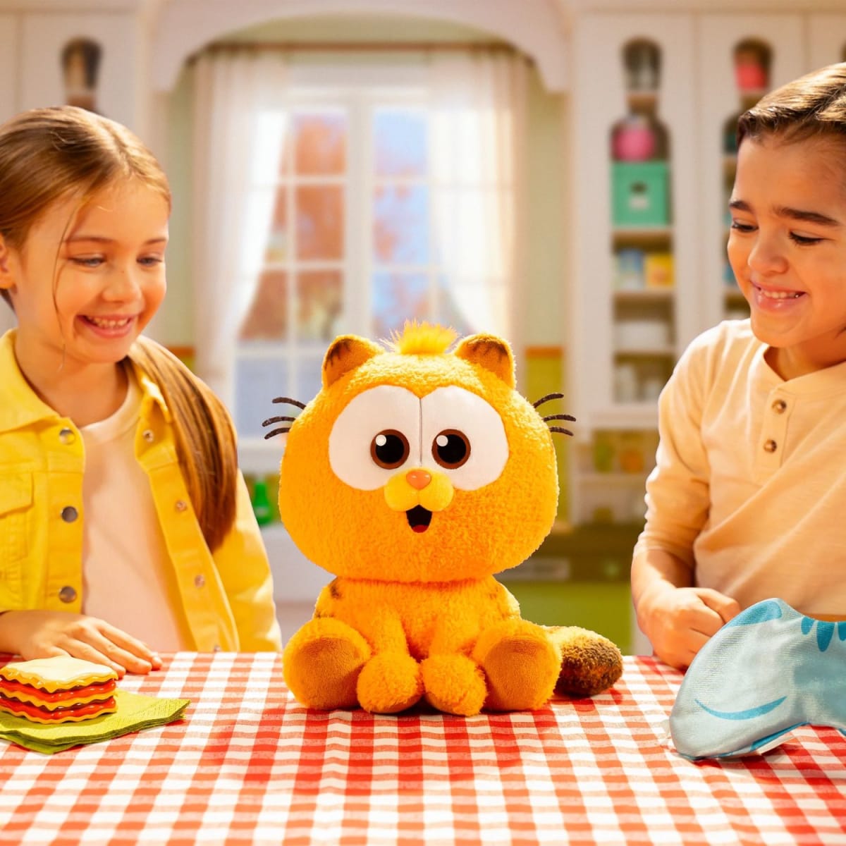 Garfield Peluche Interactivo4