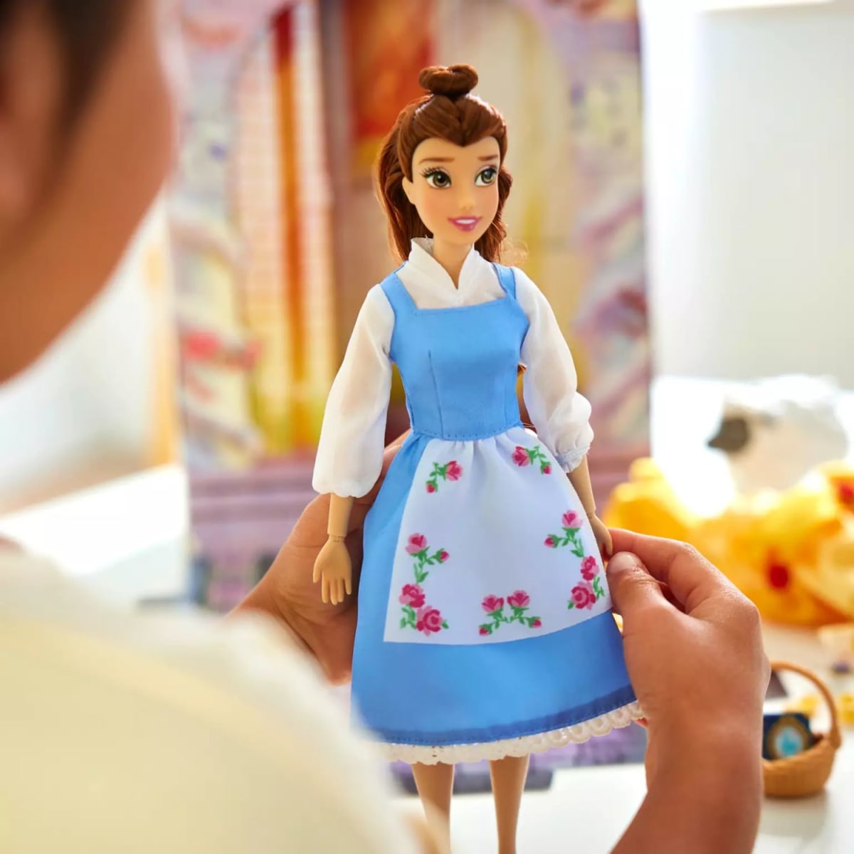 Muñeca Bella Story con Accesorios4