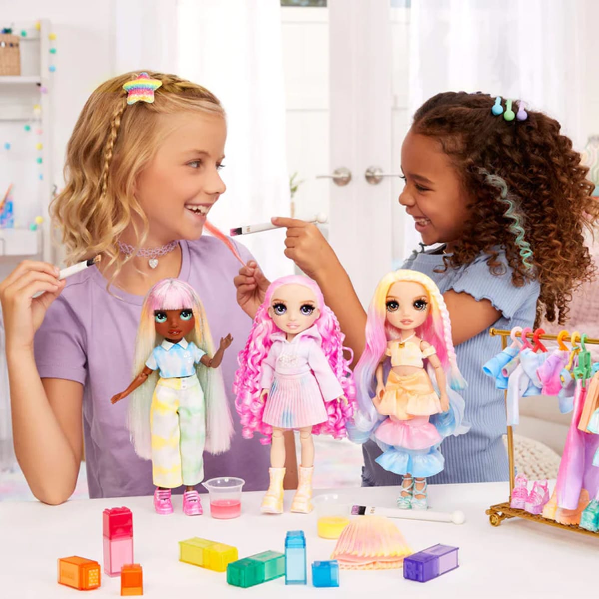 Muñeca Rainbow High Watercolor & Create-Purple5