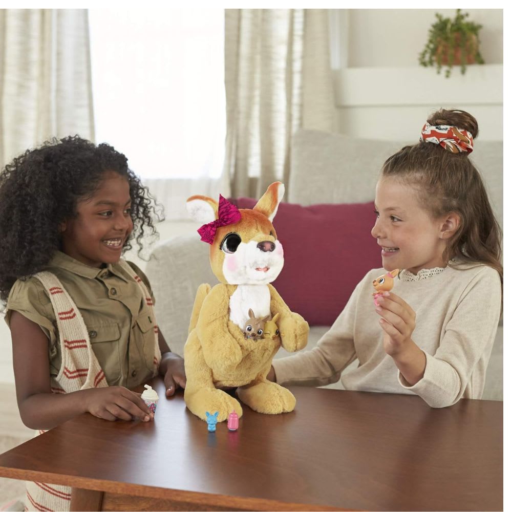 FurReal Friends Mama Josie The Kangaroo mas de 70 Sonidos y Reacciones5