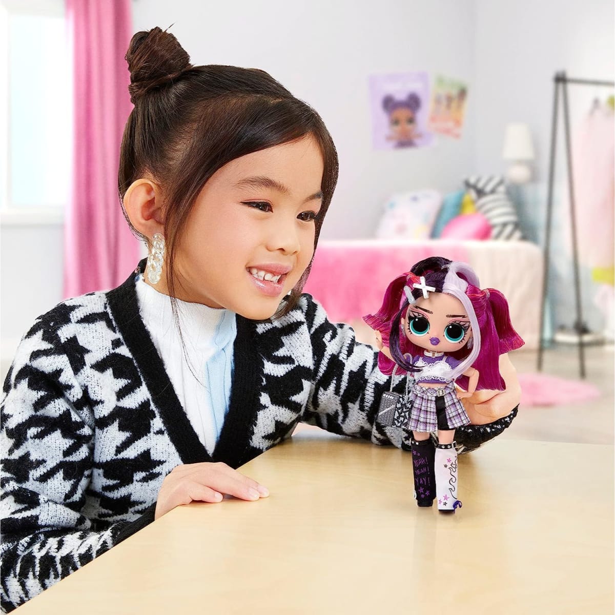 LOL Surprise Tweens Doll S4 Jenny Rox4