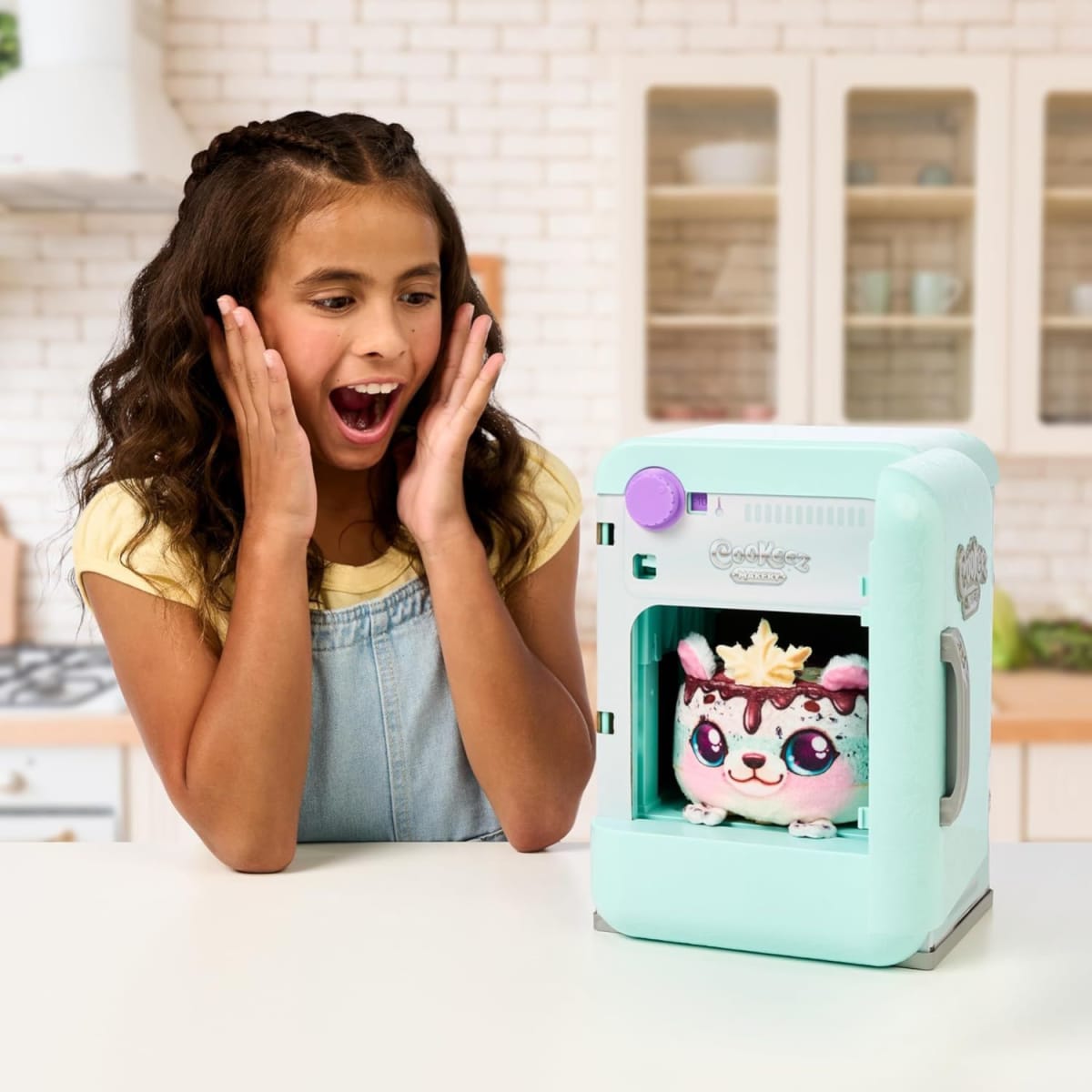 Cookeez Makery Freezy Cakez Peluche Interactivo Sorpresa5