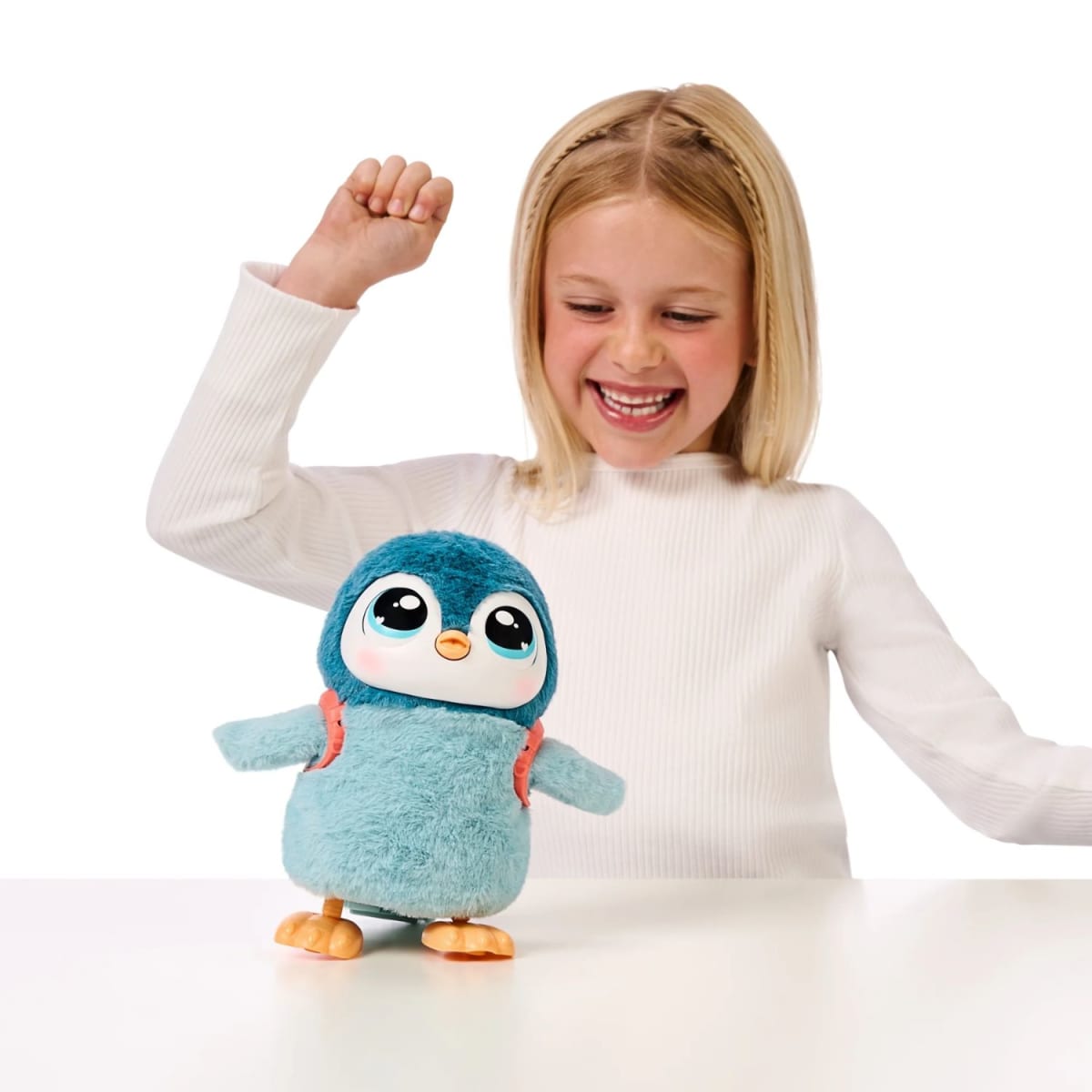 Mascota Interactiva Mi Pingüino6