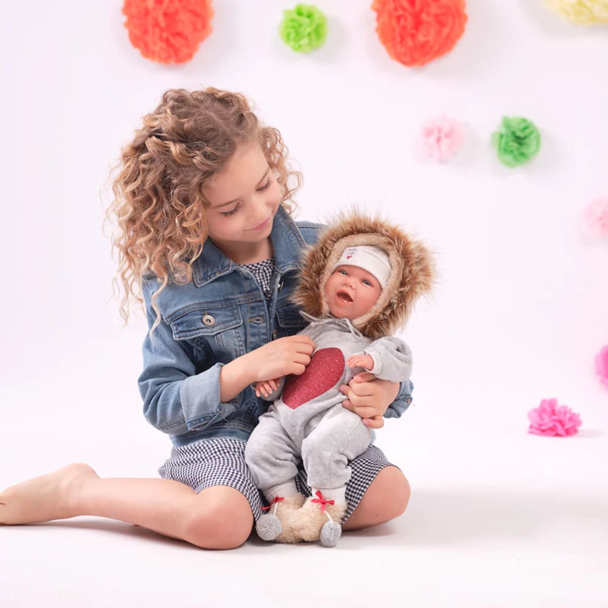 Muñeca Llorens Mimi Sonrisas 40 cm Corazón1